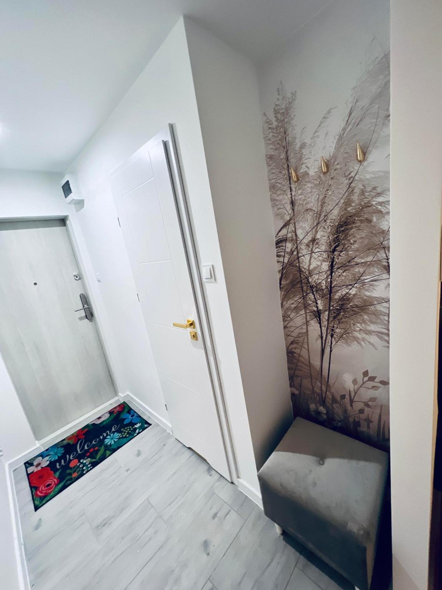 Apartament Happy Place Family & Business Targi Kielce Exteriér fotografie